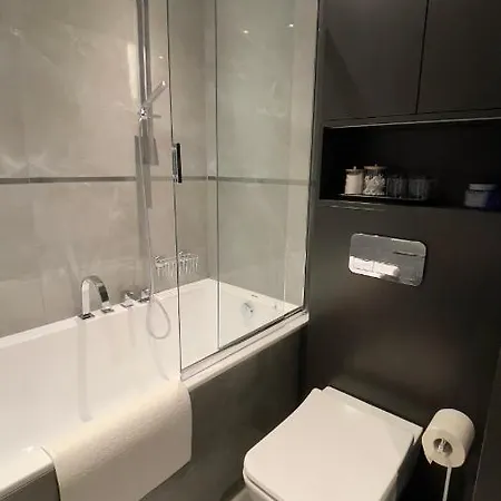 Apartamento Madost Mokotow 54 M2 Airport Chopin & Buisness